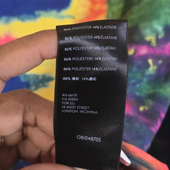 Urban Outfitters Atlas Tie-Dye Turtleneck Top Womens Size Medium Rainbow Stretch - Picture 9 of 11